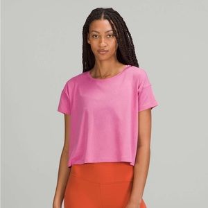 Lululemon cates tshirt size 4 pink blossom